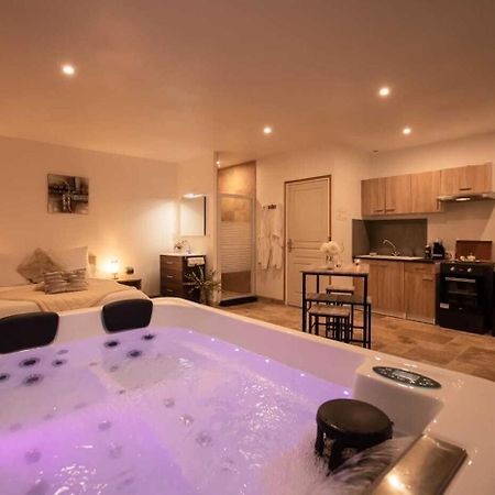 Gites Spa De Charme L Etoile Spa Beynac-et-Cazenac ภายนอก รูปภาพ